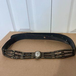 💛 3/$35 Black vintage belt